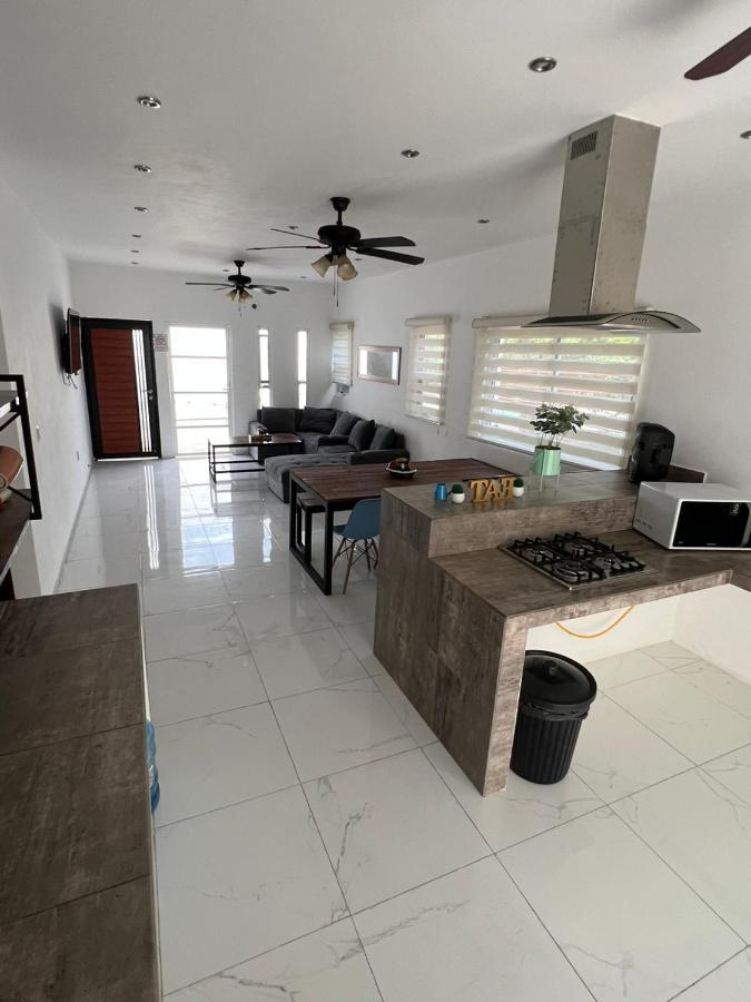 Casa Paloma 2 En Segunda Planta Cerca De Aeropuerto Y Centro Comercial Chetumal Exterior photo
