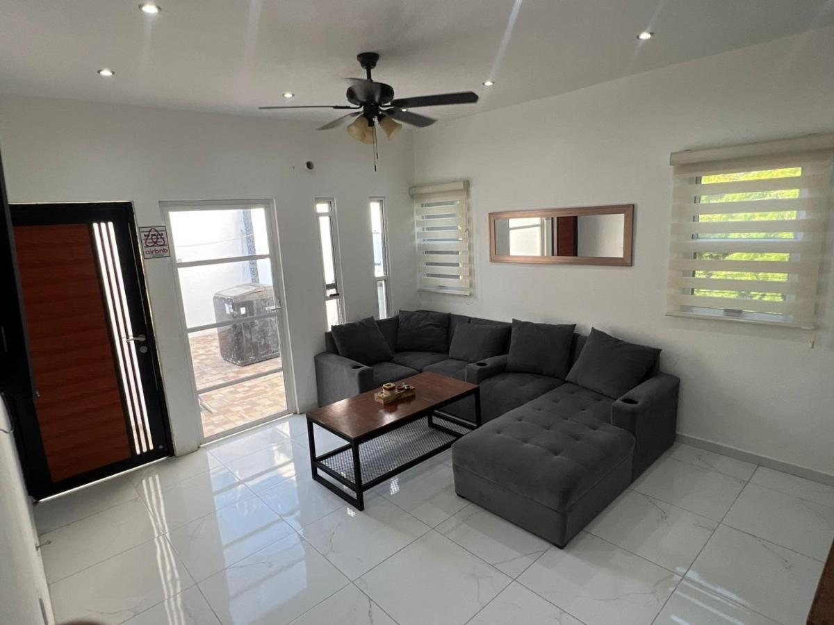 Casa Paloma 2 En Segunda Planta Cerca De Aeropuerto Y Centro Comercial Chetumal Exterior photo