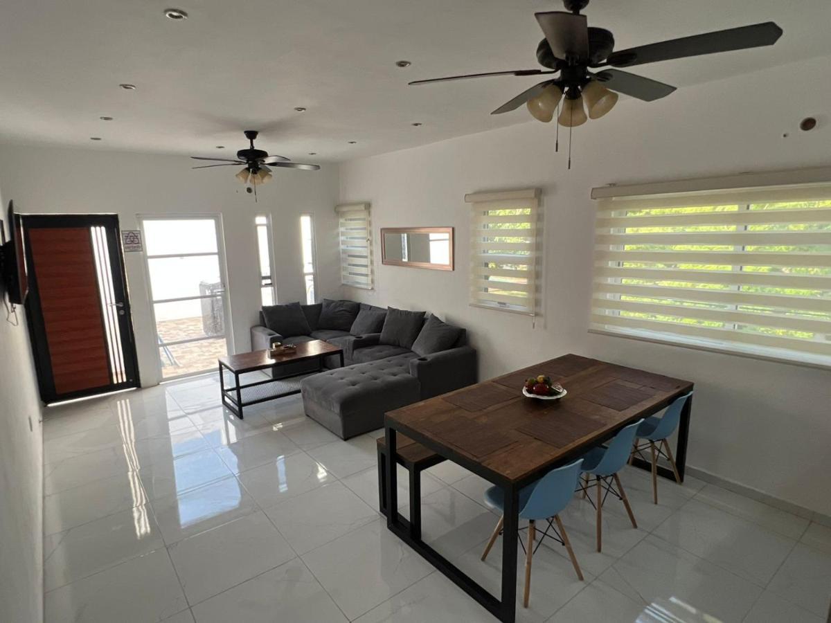 Casa Paloma 2 En Segunda Planta Cerca De Aeropuerto Y Centro Comercial Chetumal Exterior photo